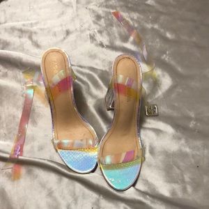 High heels shoes worn once